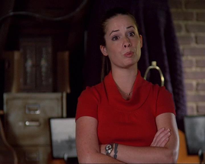 Charmed-Online-dot-net_408BlackAsCole0047.jpg