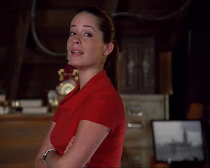 Charmed-Online-dot-net_408BlackAsCole0050.jpg