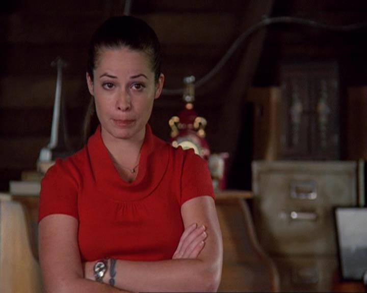 Charmed-Online-dot-net_408BlackAsCole0051.jpg