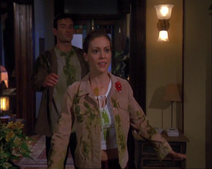 Charmed-Online-dot-net_408BlackAsCole0254.jpg