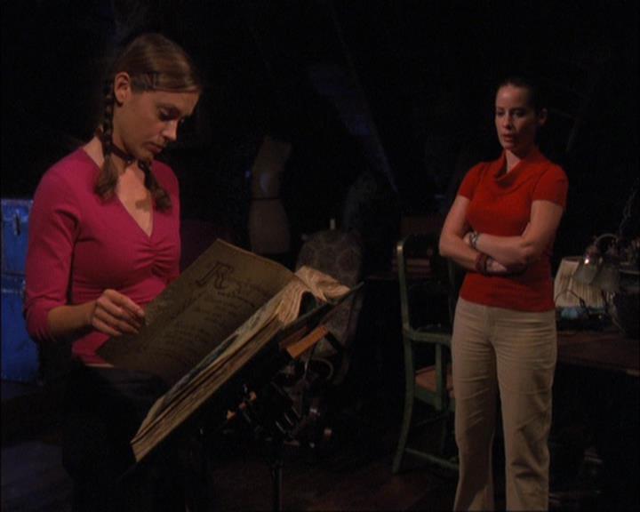 Charmed-Online-dot-net_408BlackAsCole0375.jpg