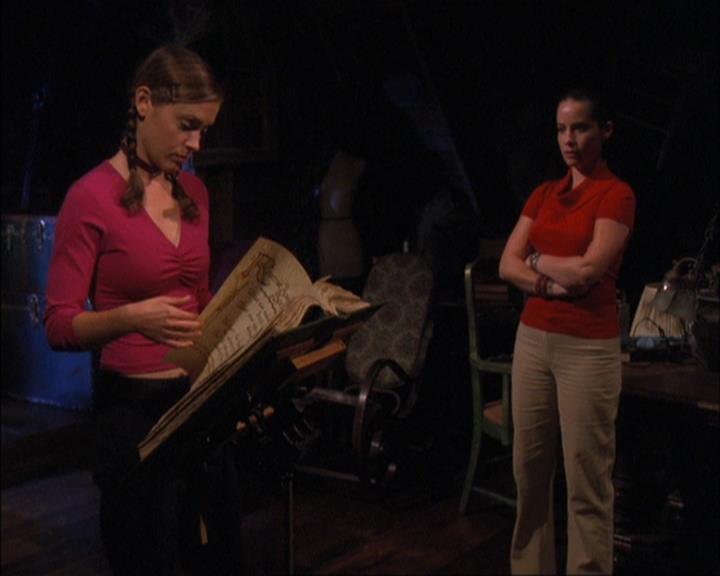 Charmed-Online-dot-net_408BlackAsCole0377.jpg
