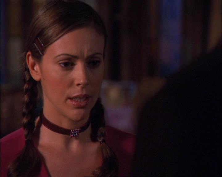 Charmed-Online-dot-net_408BlackAsCole0519.jpg