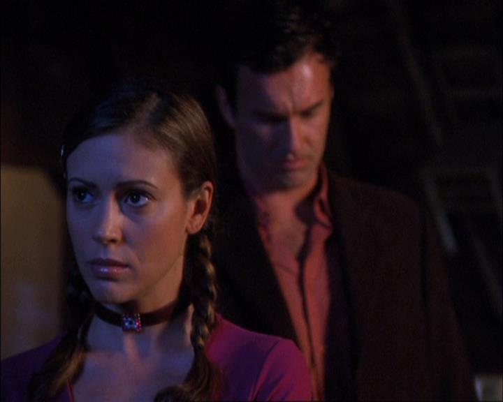 Charmed-Online-dot-net_408BlackAsCole0556.jpg