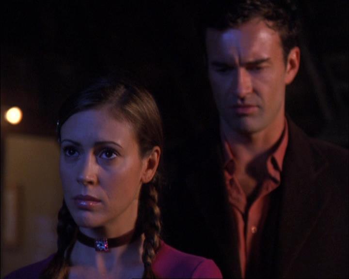 Charmed-Online-dot-net_408BlackAsCole0563.jpg