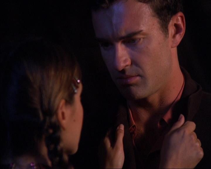 Charmed-Online-dot-net_408BlackAsCole0587.jpg