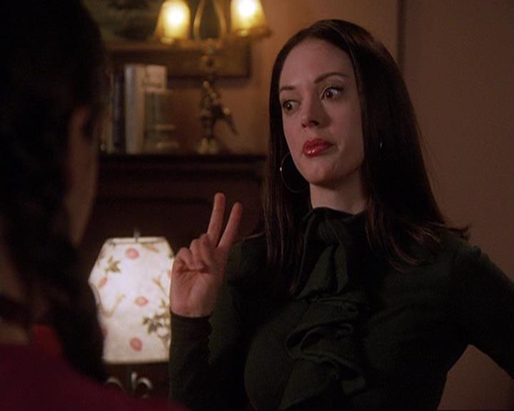 Charmed-Online-dot-net_408BlackAsCole0642.jpg
