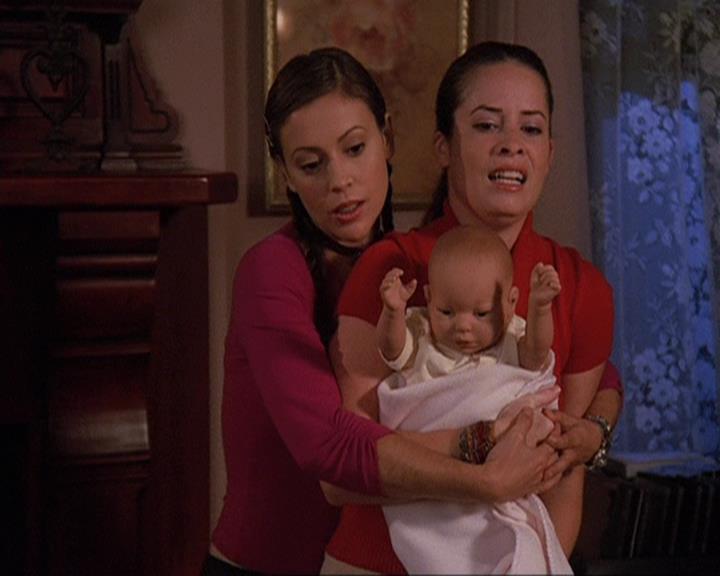 Charmed-Online-dot-net_408BlackAsCole0651.jpg