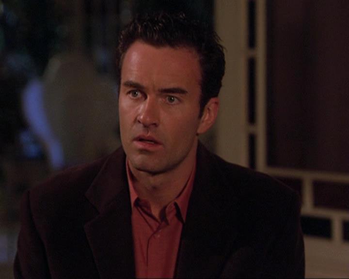 Charmed-Online-dot-net_408BlackAsCole0667.jpg