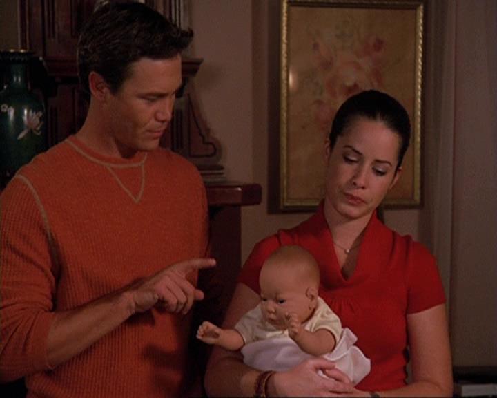 Charmed-Online-dot-net_408BlackAsCole0683.jpg