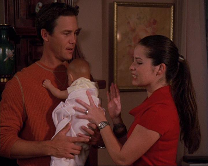 Charmed-Online-dot-net_408BlackAsCole0693.jpg