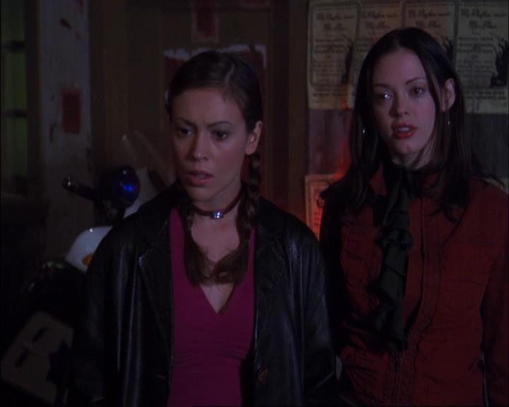 Charmed-Online-dot-net_408BlackAsCole0729.jpg