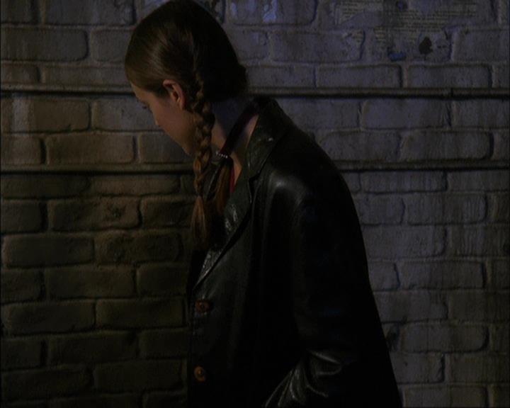 Charmed-Online-dot-net_408BlackAsCole0734.jpg