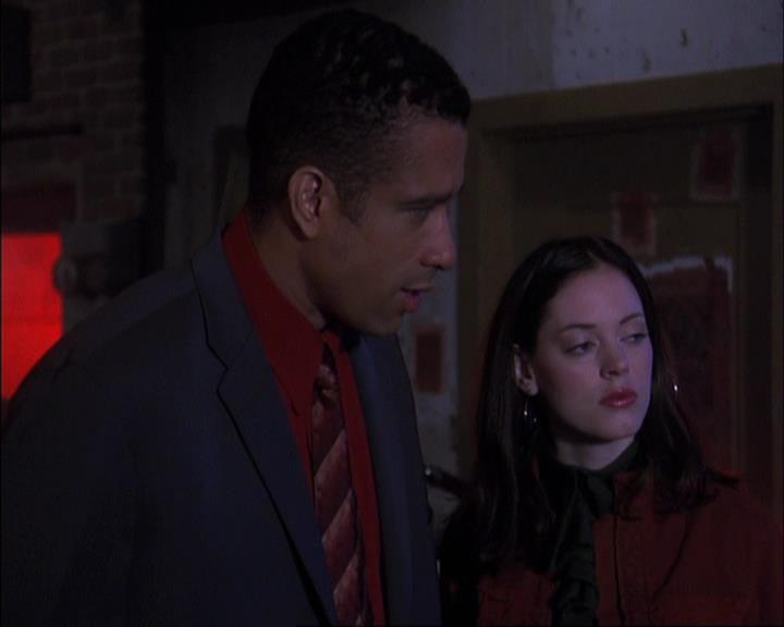 Charmed-Online-dot-net_408BlackAsCole0739.jpg