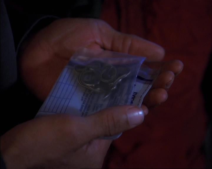 Charmed-Online-dot-net_408BlackAsCole0744.jpg