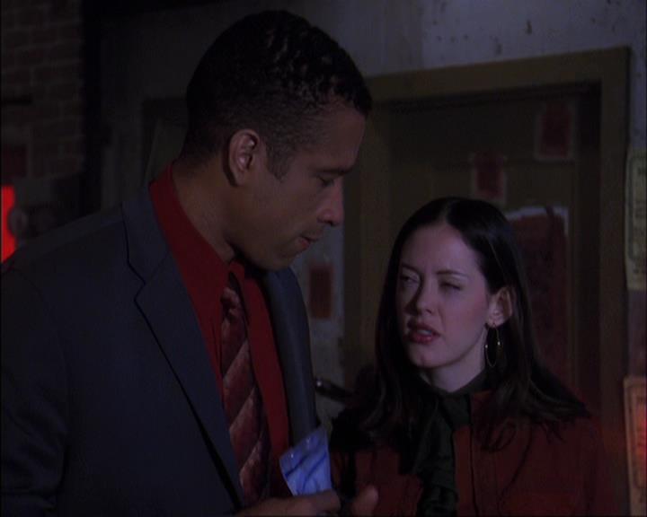 Charmed-Online-dot-net_408BlackAsCole0751.jpg