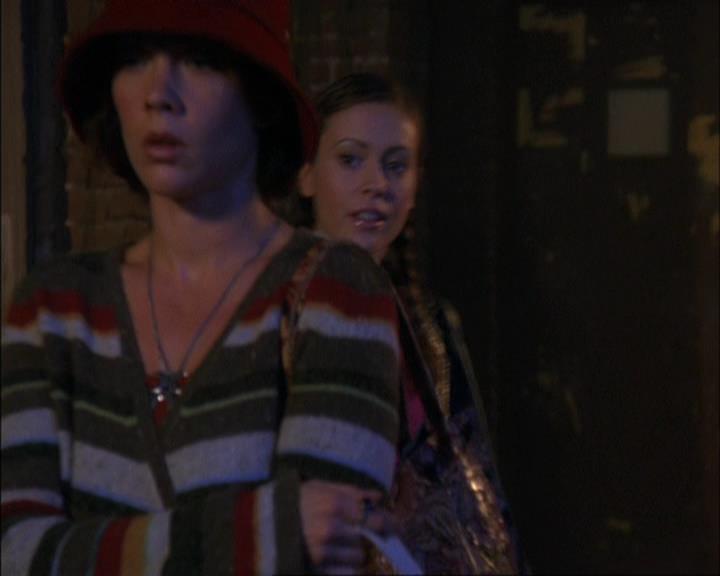 Charmed-Online-dot-net_408BlackAsCole0793.jpg