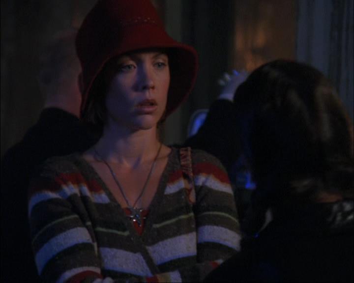 Charmed-Online-dot-net_408BlackAsCole0804.jpg