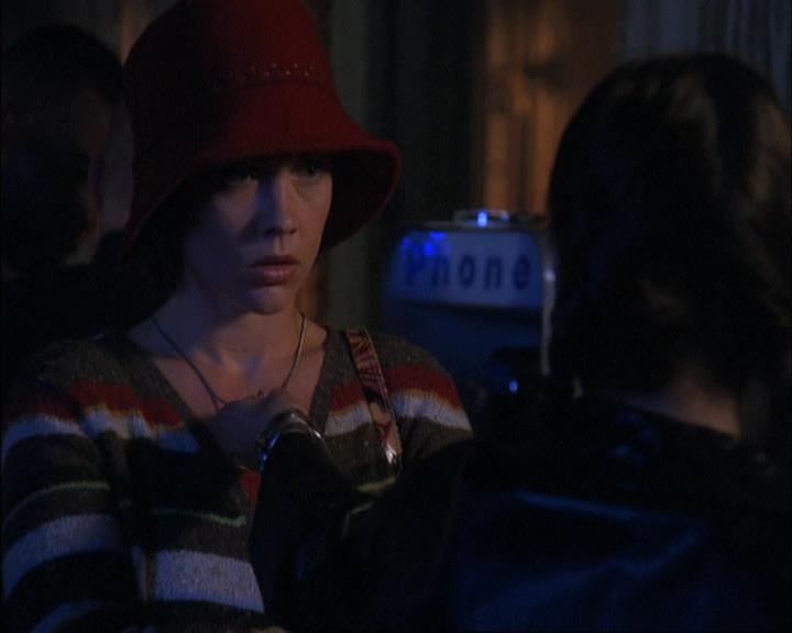 Charmed-Online-dot-net_408BlackAsCole0810.jpg