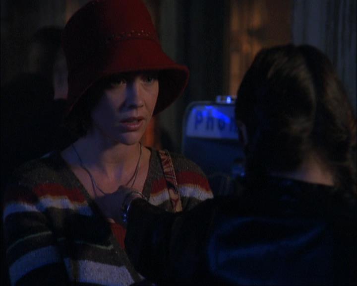 Charmed-Online-dot-net_408BlackAsCole0818.jpg