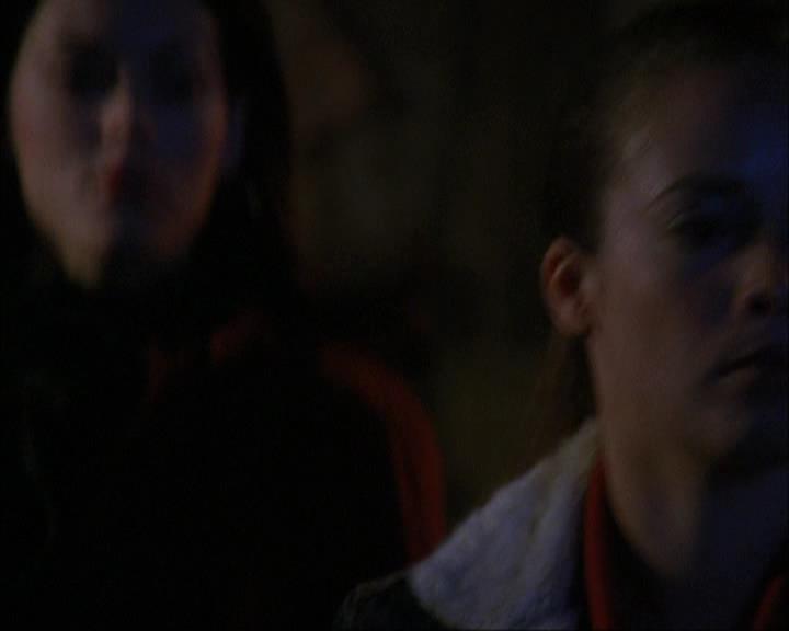 Charmed-Online-dot-net_408BlackAsCole0819.jpg