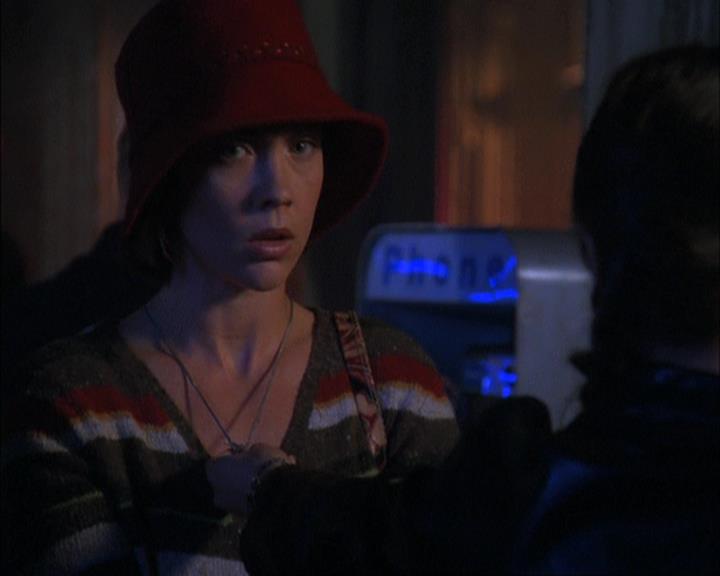 Charmed-Online-dot-net_408BlackAsCole0821.jpg