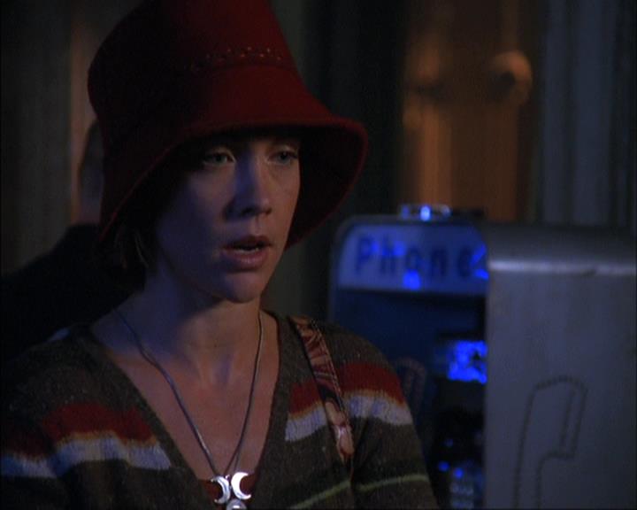 Charmed-Online-dot-net_408BlackAsCole0835.jpg