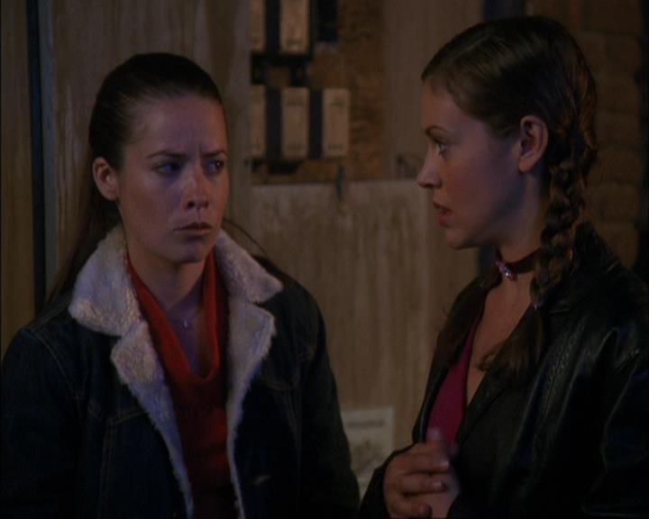 Charmed-Online-dot-net_408BlackAsCole0843.jpg