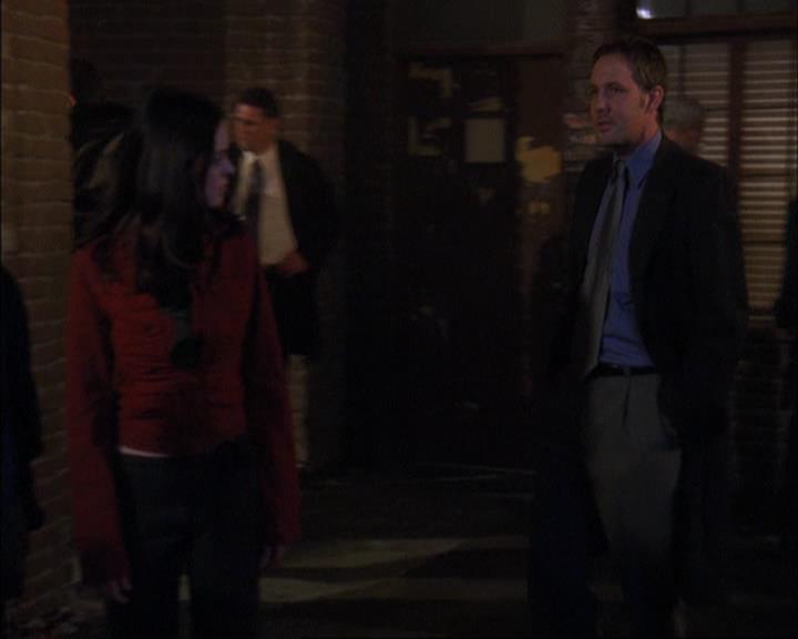 Charmed-Online-dot-net_408BlackAsCole0846.jpg