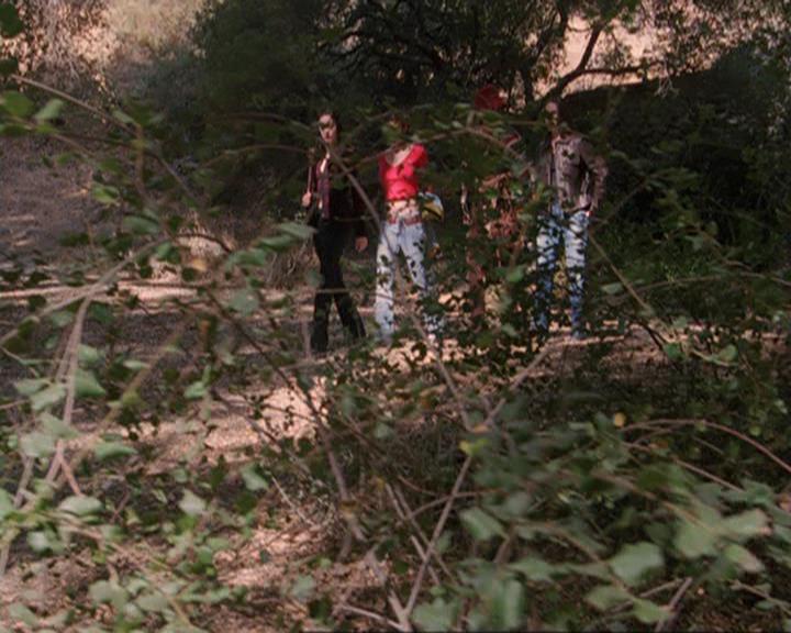 Charmed-Online-dot-net_408BlackAsCole0871.jpg
