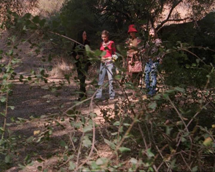 Charmed-Online-dot-net_408BlackAsCole0872.jpg