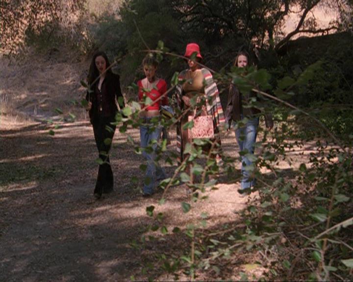 Charmed-Online-dot-net_408BlackAsCole0874.jpg