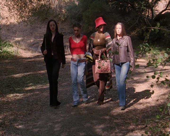 Charmed-Online-dot-net_408BlackAsCole0876.jpg