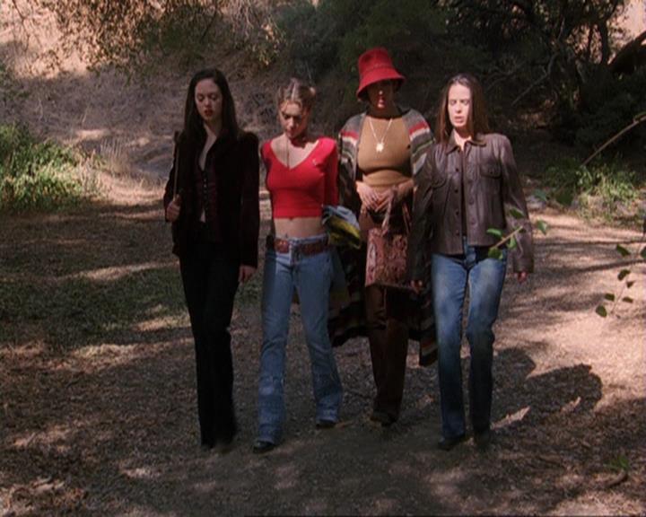 Charmed-Online-dot-net_408BlackAsCole0877.jpg
