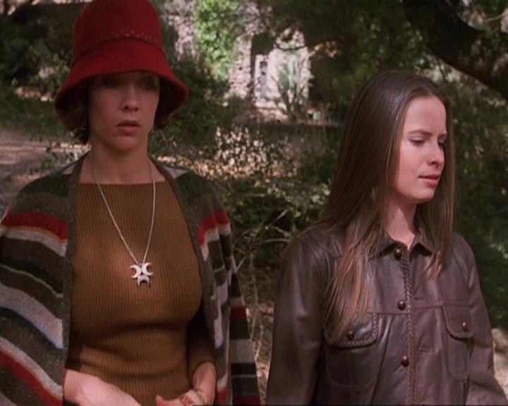 Charmed-Online-dot-net_408BlackAsCole0887.jpg