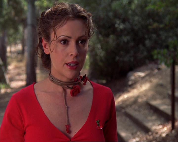 Charmed-Online-dot-net_408BlackAsCole0904.jpg