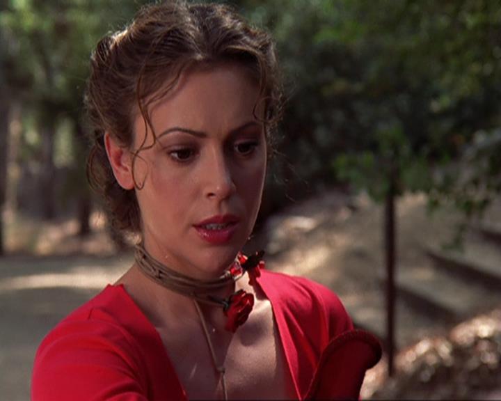 Charmed-Online-dot-net_408BlackAsCole0915.jpg