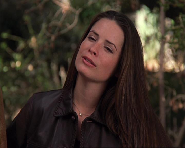 Charmed-Online-dot-net_408BlackAsCole0922.jpg