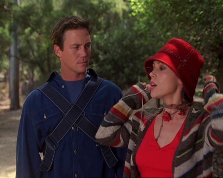 Charmed-Online-dot-net_408BlackAsCole0925.jpg