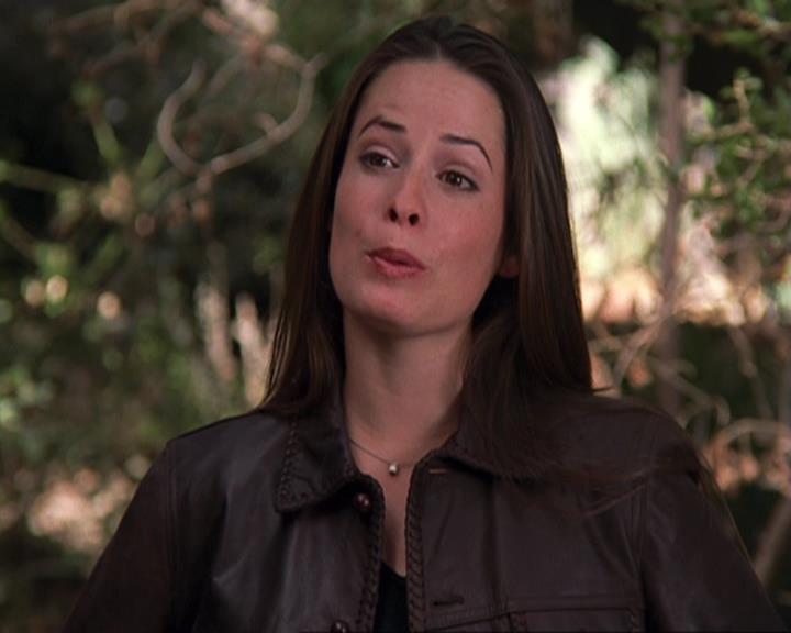 Charmed-Online-dot-net_408BlackAsCole0938.jpg