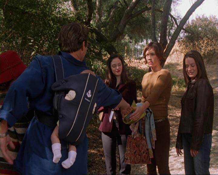 Charmed-Online-dot-net_408BlackAsCole0940.jpg