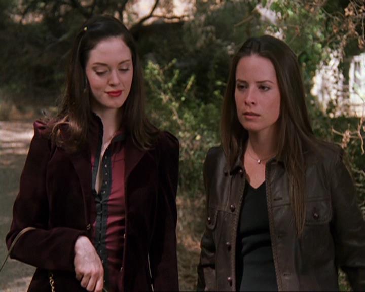 Charmed-Online-dot-net_408BlackAsCole0947.jpg