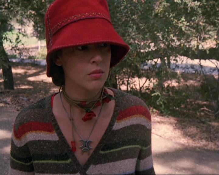 Charmed-Online-dot-net_408BlackAsCole0953.jpg