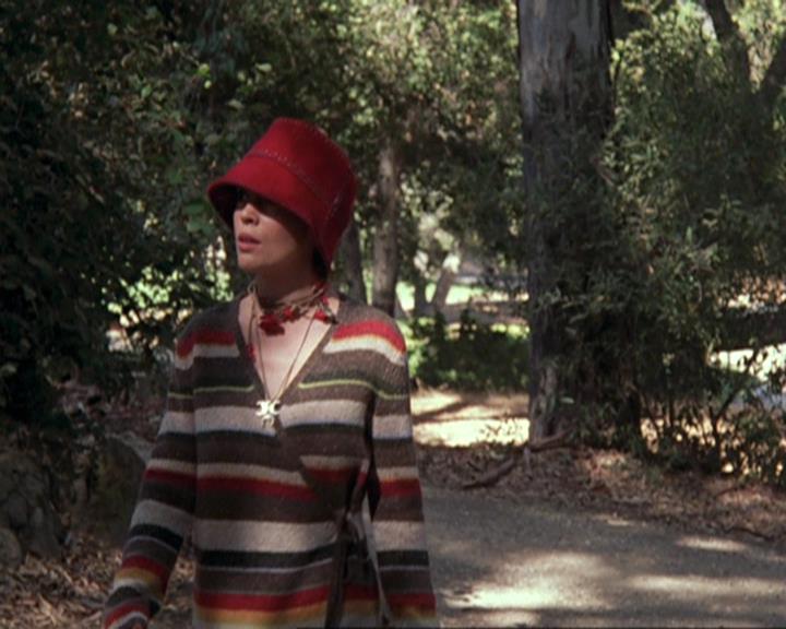 Charmed-Online-dot-net_408BlackAsCole0963.jpg
