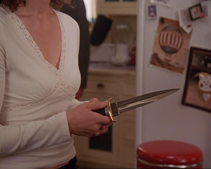 Charmed-Online-dot-net_408BlackAsCole0993.jpg