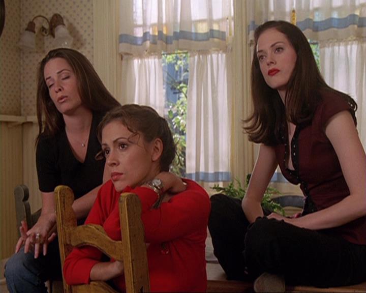 Charmed-Online-dot-net_408BlackAsCole1038.jpg