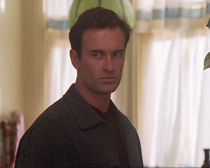 Charmed-Online-dot-net_408BlackAsCole1067.jpg