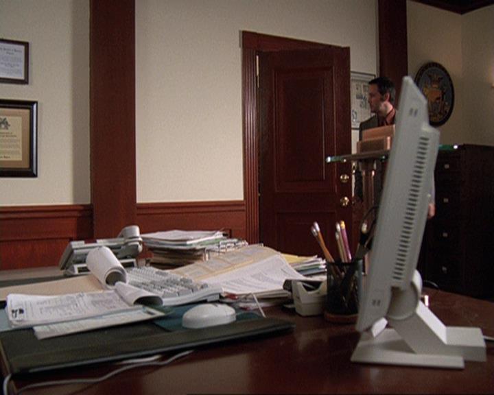 Charmed-Online-dot-net_408BlackAsCole1120.jpg