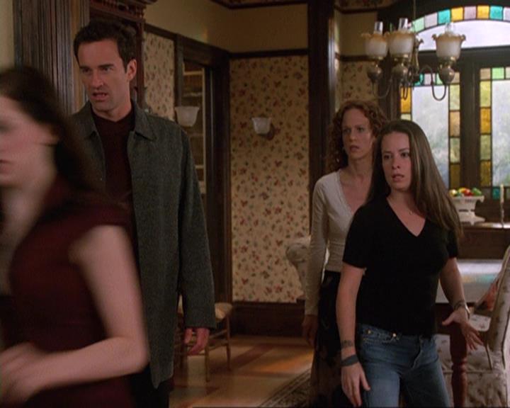 Charmed-Online-dot-net_408BlackAsCole1286.jpg Charmed-Online-dot-net_408BlackAsCole1286.jpg