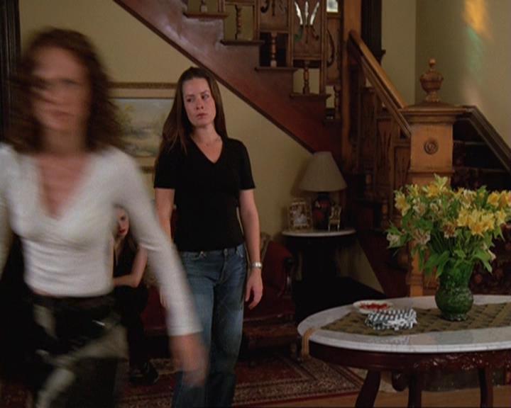 Charmed-Online-dot-net_408BlackAsCole1366.jpg